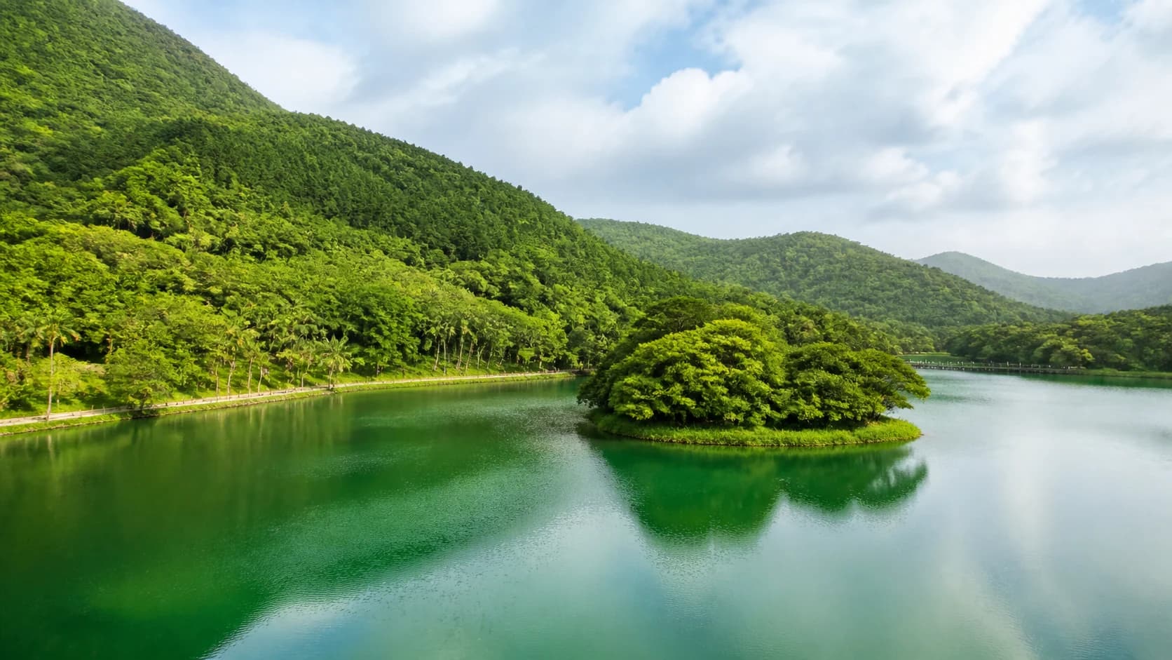 Khu thắng cảnh Meihua Lake