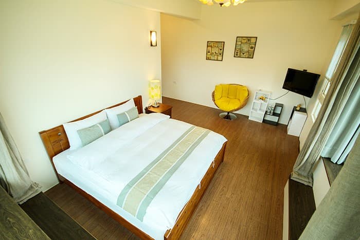 Riverbank View Double Room photo 3